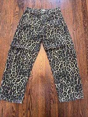 🤪🤪🤪FOREVER 21 Leopard Print High-Waist Jeans - Black and Tan